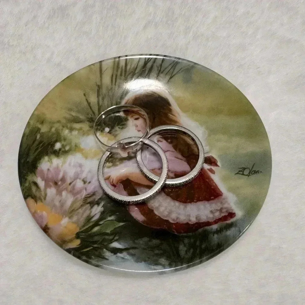 Vintage “Colors of Spring” by Donald Zolan 1989 USA Trinket Plate Jewelry Dish